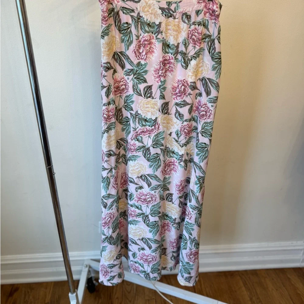 Forever 21 Pink Floral Maxi Skirt with Green Leaves - Picture 3 of 4